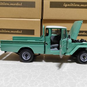 Toyota Land Cruiser 40